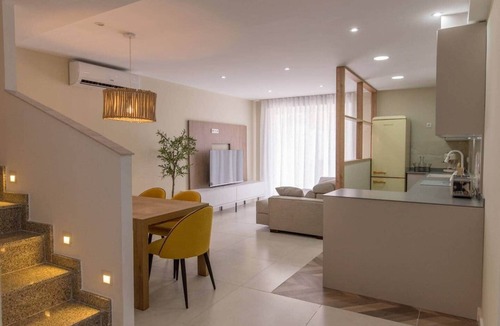 Palafolls House | Casa Para 8 Personas con Jardín a 2 Minutos de la Costa Brava! Ideal Familias!