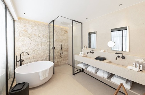 Monticello Hotel | Casa Paradisu