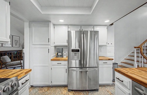 Littleton House | Casa Pine & Oak - 2BD+Den/3BA, Centennial, CO