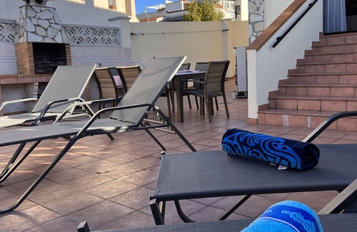 L'Escala House | "CASA PUIG"6/7 pax.Private pool,Free Air Conditioning/Heat,Wifi,Sheets/Towels.