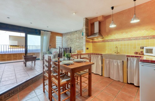 Roses Town Center Ski Chalet | CASA PUIG ROM 45 Roses