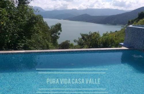 El Santuario House | Casa Pura Vida