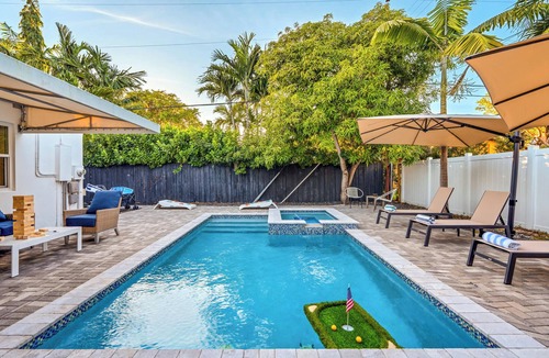 Poinsettia Heights House | Casa Pura Vida, Heated Pool + Hot Tub