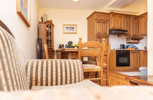Pile House | Casa Radha Bella - Two Bedroom Holiday Home