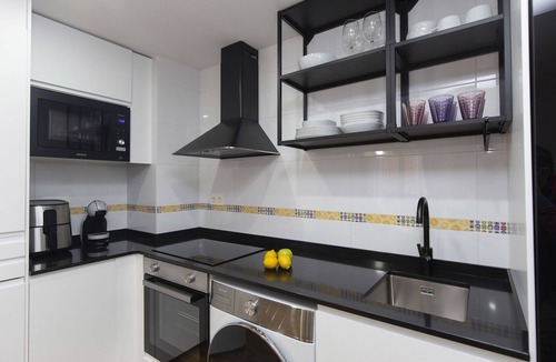 Escarrilla Apartment | Casa Real by BeValle