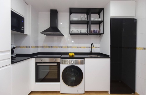 Escarrilla Apartment | Casa Real by BeValle