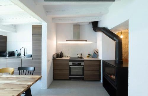 Banyoles House | Casa reformada junto al lago de Banyoles