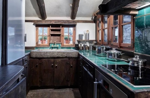 Lavorgo House | Casa Regina - Holidays in a listed building