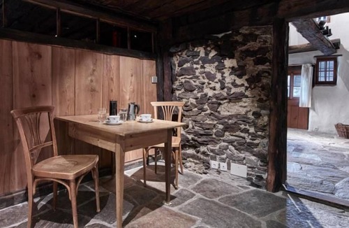 Lavorgo House | Casa Regina - Holidays in a listed building