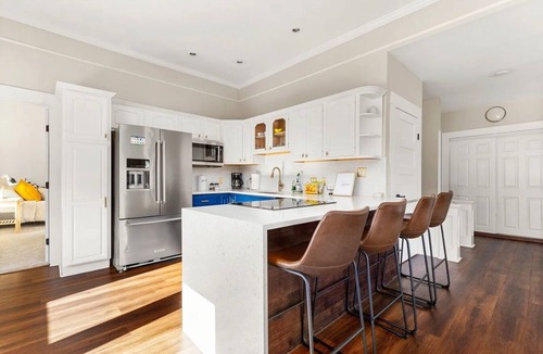 Tobin Hill Apartment | Casa Rio: 3-bedroom by the Pearl and Riverwalk