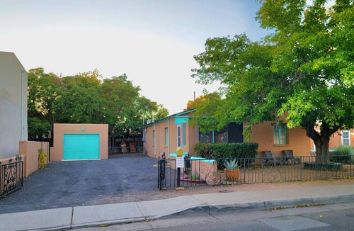 West Old Town House | Casa Rio - Adorable Albuquerque Home in Old Town
