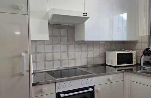 Cardada Apartment | Casa Rivapiana: 1.5-room apartment with exceptional lake view and balcony