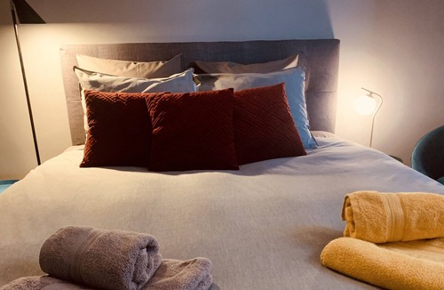 Gares Bed & Breakfast | Casa Roma Bed&Breakfast