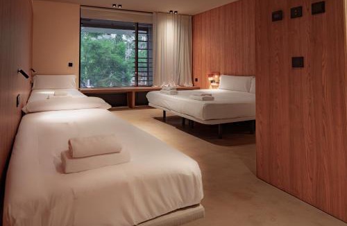 Tarragona House | CASA ROMA Hostel Boutique