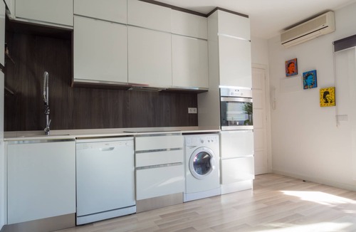 Sitges Town Center House | Casa Roma Sitges 2 bedrooms2 bathrooms apartment with terrace