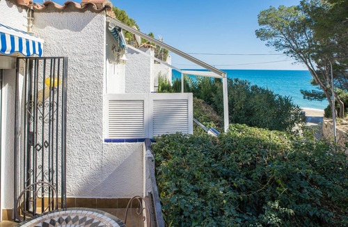 Miami Platja House | Casa Rosana - Alojamientos Marcalma