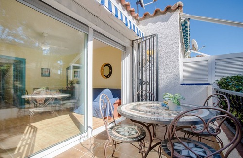 Miami Platja House | Casa Rosana - Alojamientos Marcalma