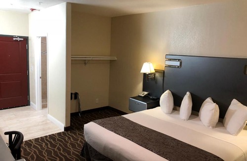 San Jose Hotel | Casa Royal Inn