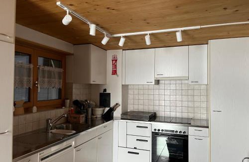 Suraua House | Casa Runs 7113 Camuns, Val Lumnezia