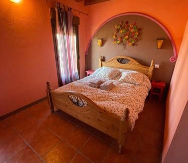 San Bartolome de Corneja House | Casa rural el pozo