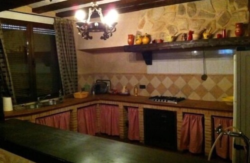 Campillo de Altobuey Cottage | Casa Rural Abuelo Perico for 14 people