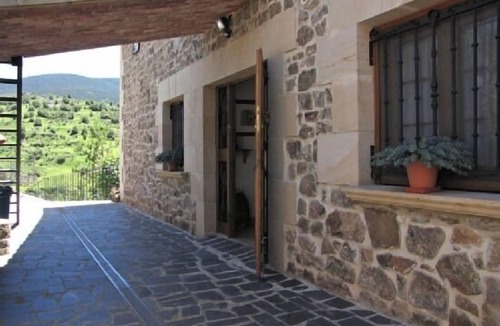 Montenegro de Cameros Apartment | Casa Rural La Costanilla for 4 people