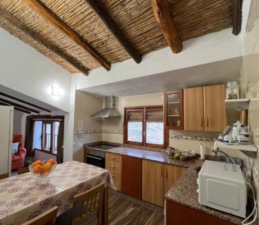 Alcala del Jucar House | Casa rural abuela Gaspara