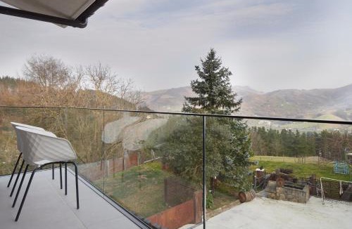 Elgoibar House | Casa Rural Akei - Basque Stay