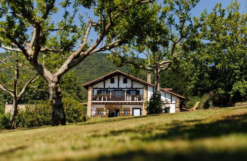 Hondarribia House | Casa Rural Arotzenea