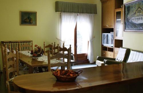 Sant Boi de Llucanes House | Casa Rural Cal Met
