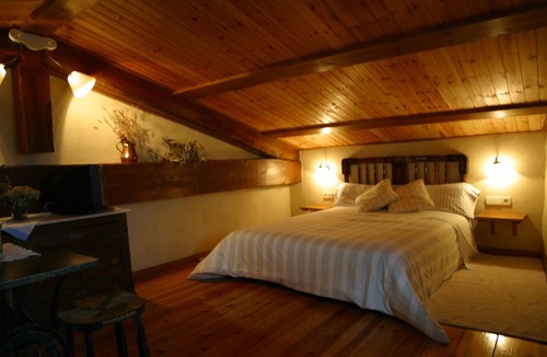Lles House | Casa rural cal Rei