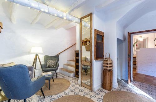 Ardenya House | Casa rural con jardín,a 8km playa y en la naturaleza Taronja&canyella