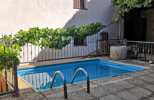 Tronchon House | Casa Rural Conesa I