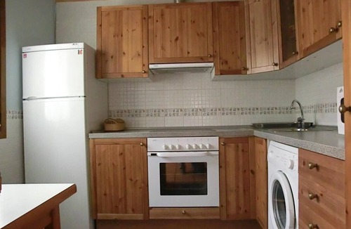 Quintanaelez House | Casa Rural El Establo: 4 Bedrooms, Private Garden, Burgos