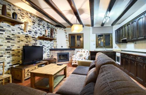 Gudar House | Casa Rural El Olmo