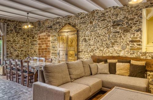 Garriguella House | Casa Rural El Torn