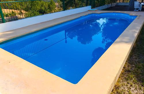 Venta del Moro House | Casa rural en Casas de Moya 'Casa del Pino Gori'