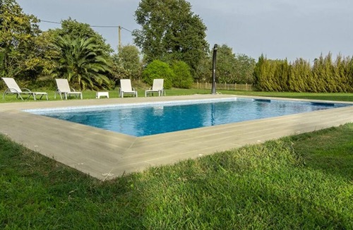 Rupia House | Casa Rural en Rupià con piscina