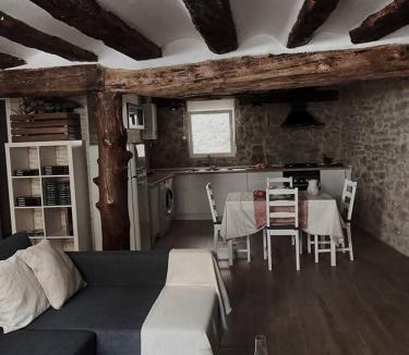 Veguillas de la Sierra House | Casa Rural Acogedora en Veguillas de la Sierra