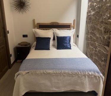 Laguardia Old Town House | Casa Rural Garabitero