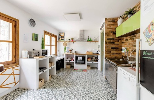 Oros Bajo House | Casa Rural Hostel dos Lucas