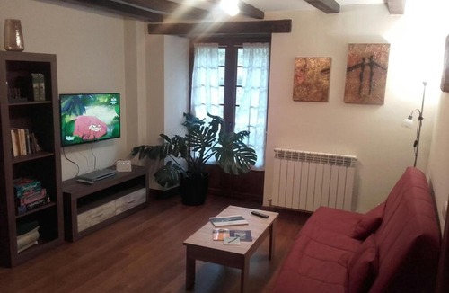 Viscarret-Guerendiain House | Casa Rural Idiara