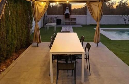 Valdepenas House | Casa Rural Kentia