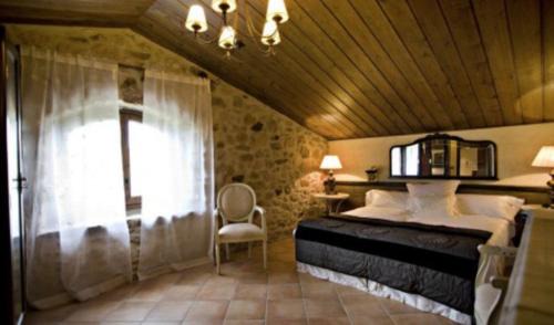 Castellar de la Ribera Ski Chalet | Casa rural l'Avellana