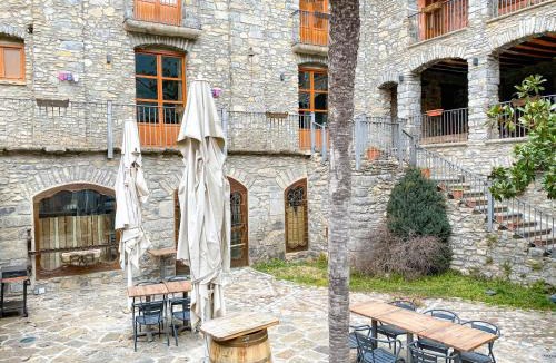 Montardit de Baix House | Casa Rural L'Alcova - L'Amfitriona