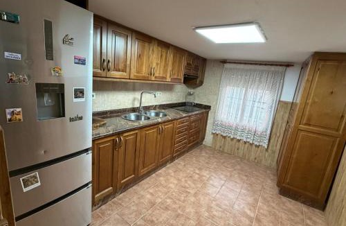 Abejuela Ski Chalet | Casa Rural La Abejuela