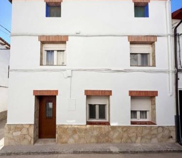 Mainar House | Casa rural La abuela