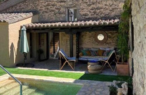 Venturada House | Casa rural La Casona de Monterrey