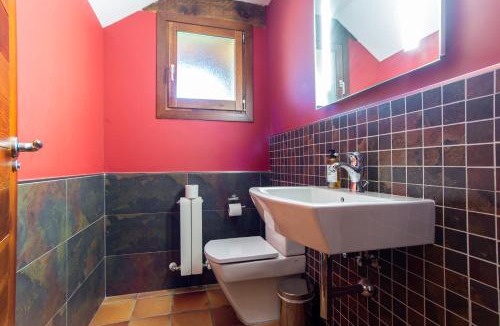 Ortigosa del Monte House | Casa rural La Venta Vieja I by CABANA Rentals