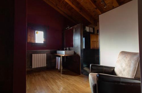 Ortigosa del Monte House | Casa rural La Venta Vieja I by CABANA Rentals